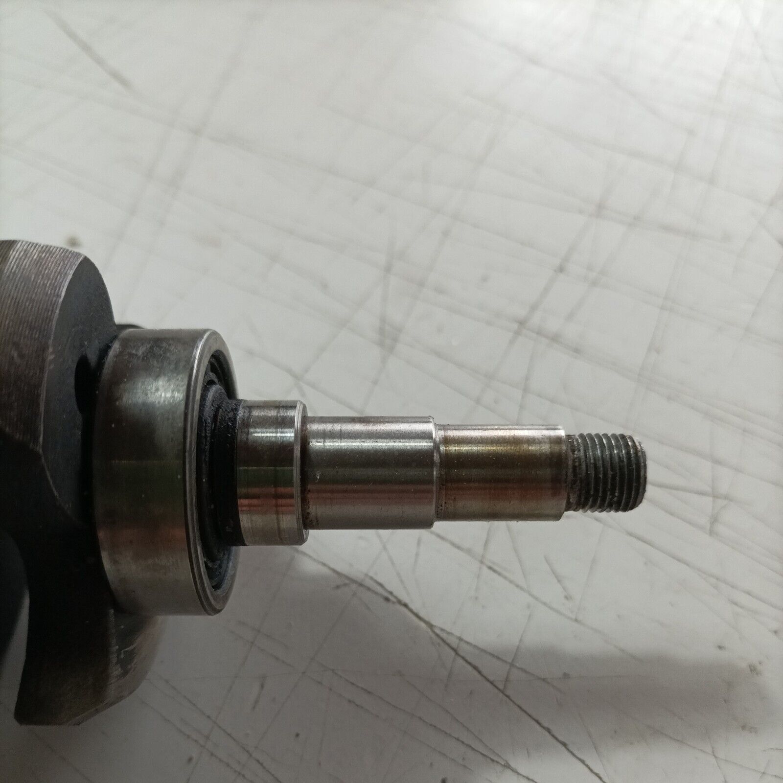 ALBERO MOTORE ORIGINALE PER MOTOSEGA CASTOR C70 ALPINA A70