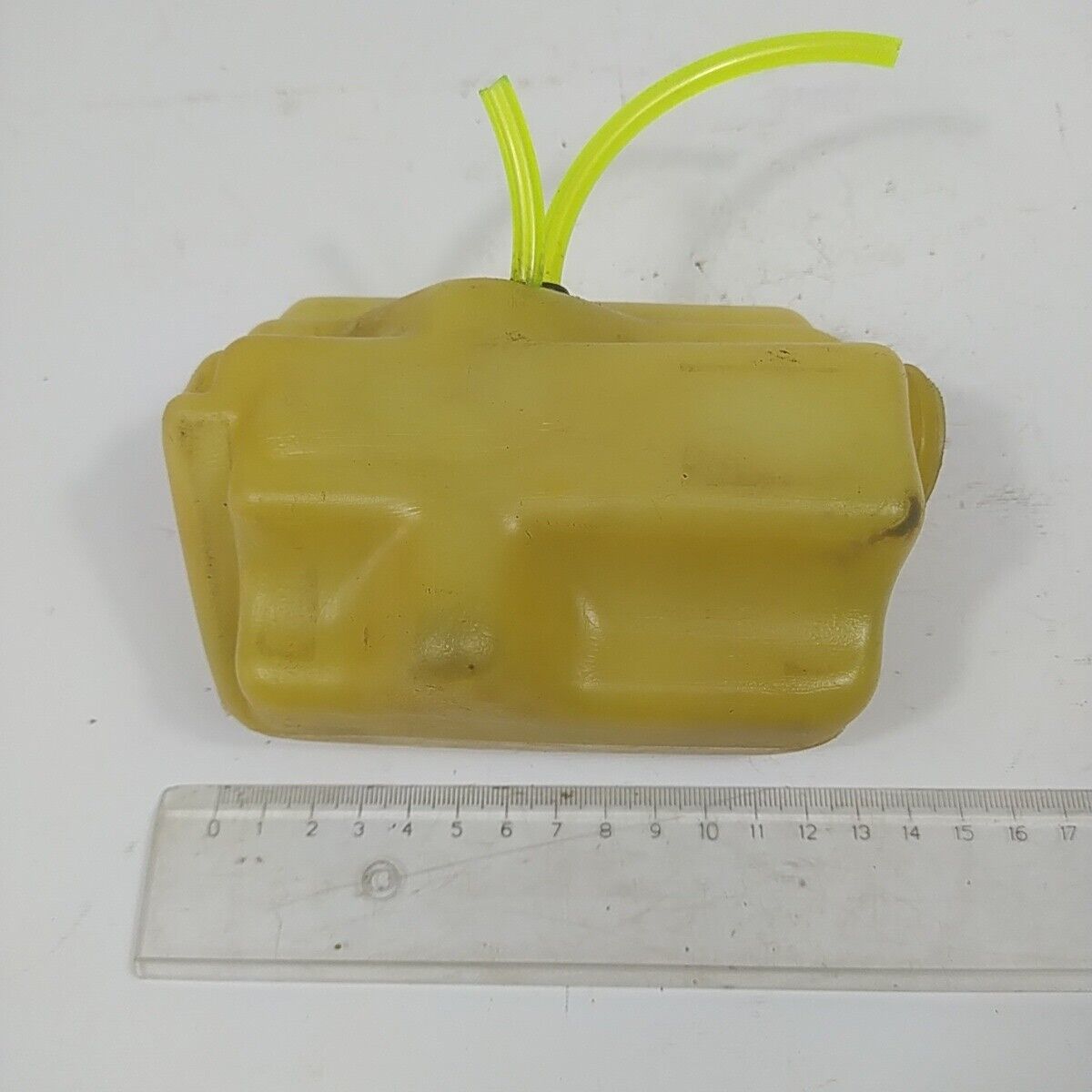 Ricambio per motosega ALPINA 500 SERBATOIO CARBURANTE BENZINA ORIGINALE usato