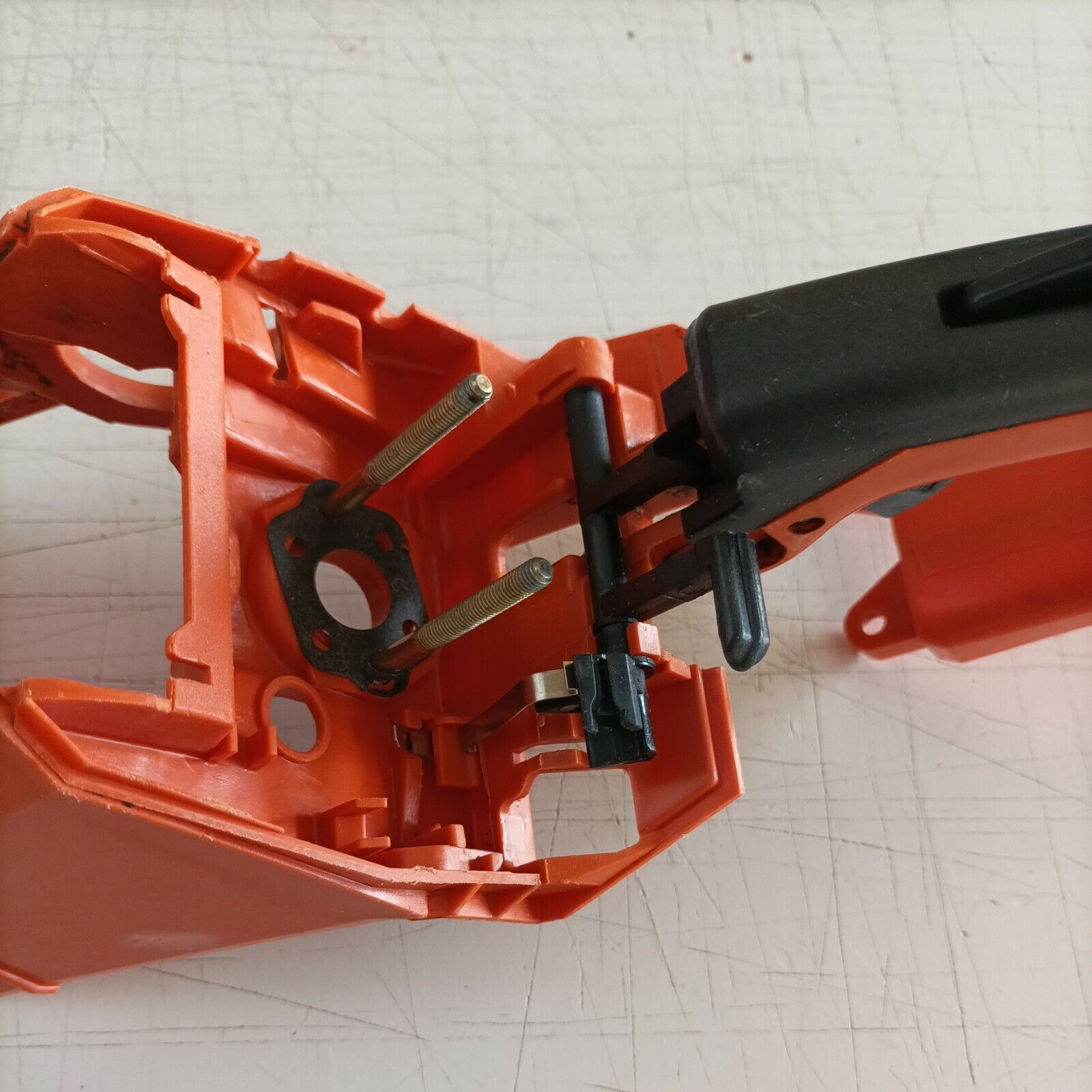 MANICO COMANDO ACCELERATORE copri MOTORE PER MOTOSEGA STIHL 023 ricambi usati