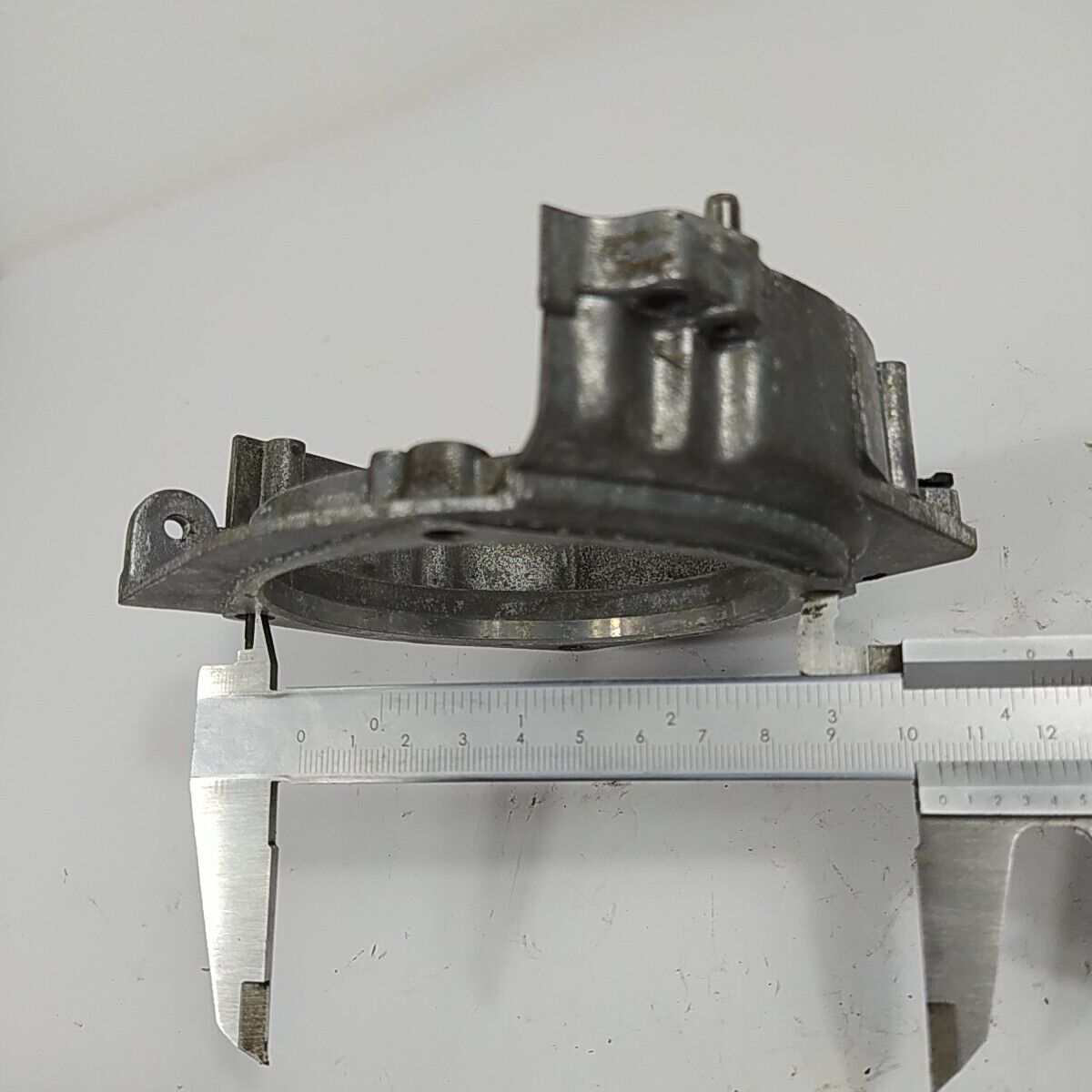 COPERCHIO CARTER FRIZIONE per decespugliatore MARUYAMA T 180 M1 ricambio usato