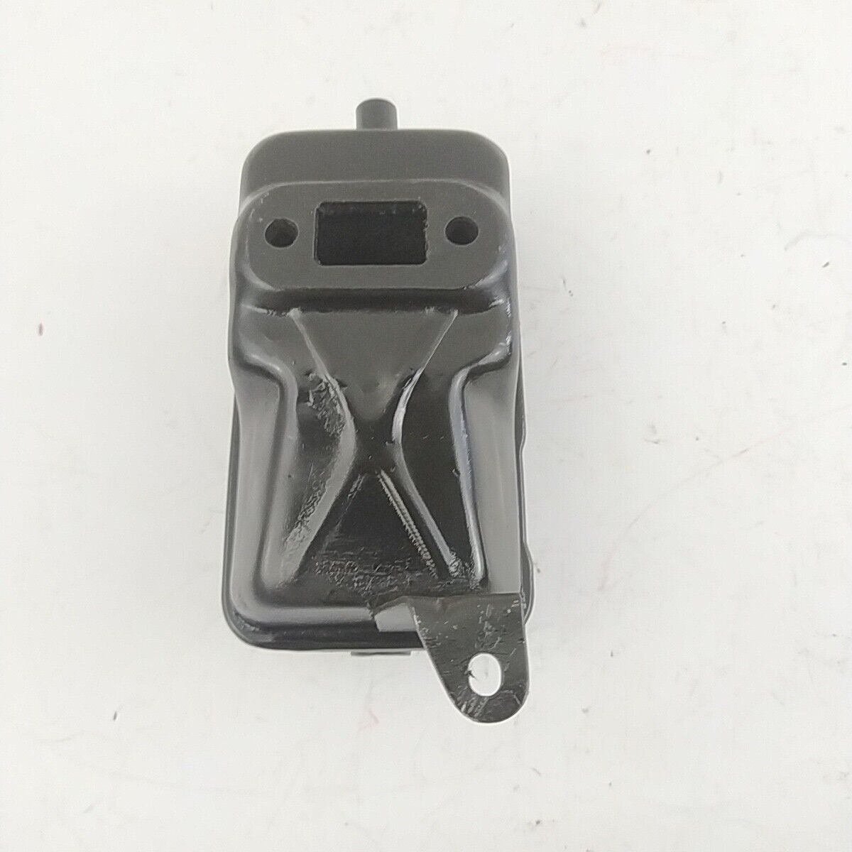 Ricambio MARMITTA SILENZIATORE usato per decespugliatore Komatsu ZENOAH G4K