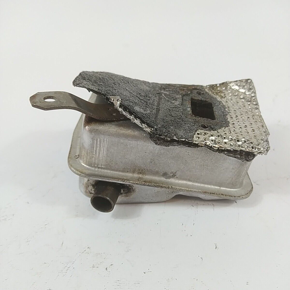 Ricambio MARMITTA DI SCARICO usato per decespugliatore MITSUBISHI MARUYAMA