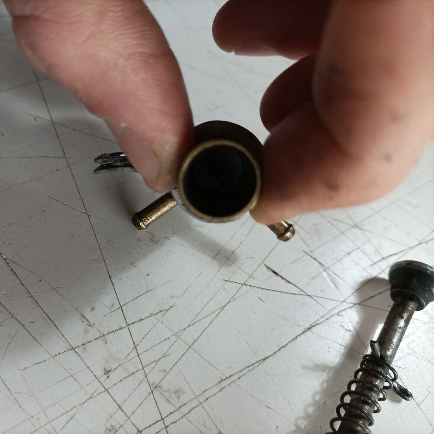 MANIGLIA MANICO IMPUGNATURA SUPERIORE PER MOTOSEGA CASTOR C70 ALPINA A70