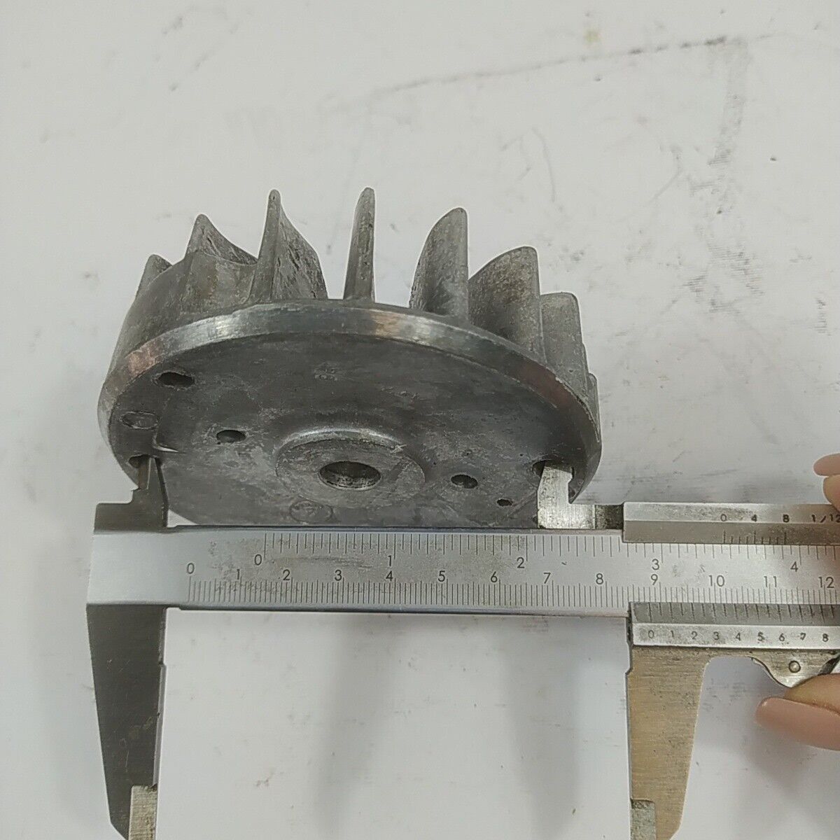 motosega CASTOR ALPINA 450 ricambio VOLANO MAGNETICO di avviamento start usato