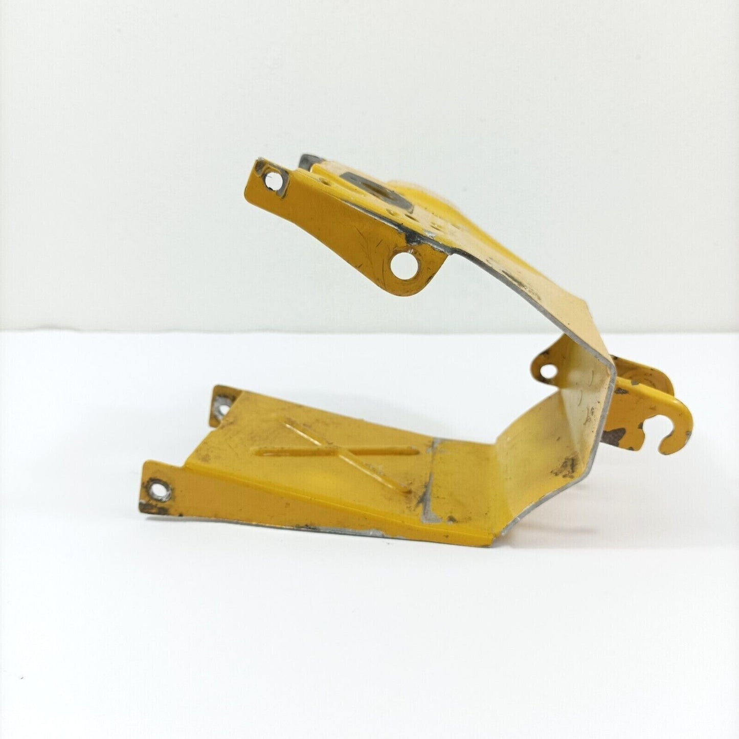 Ricambio TELAIO COPERCHIO COPRI MOTORE CILINDRO per motosega ALPINA A 40 usato