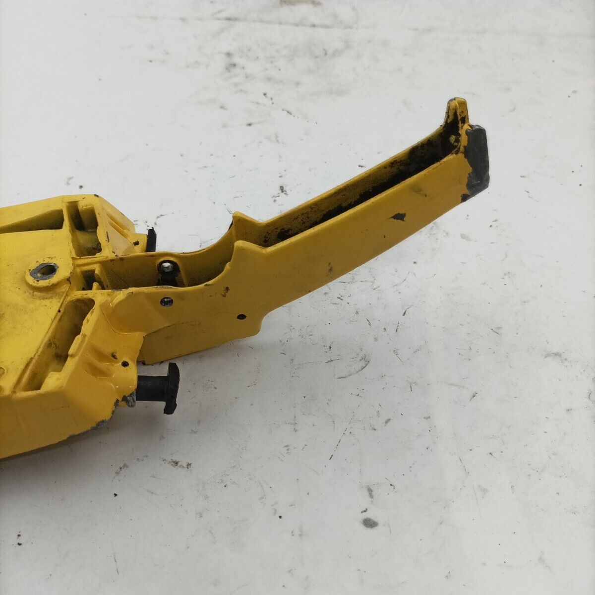 Ricambi MANIGLIA IMPUGNATURA comandi PER MOTOSEGA MCCULLOCH PRO MAC 700 usati