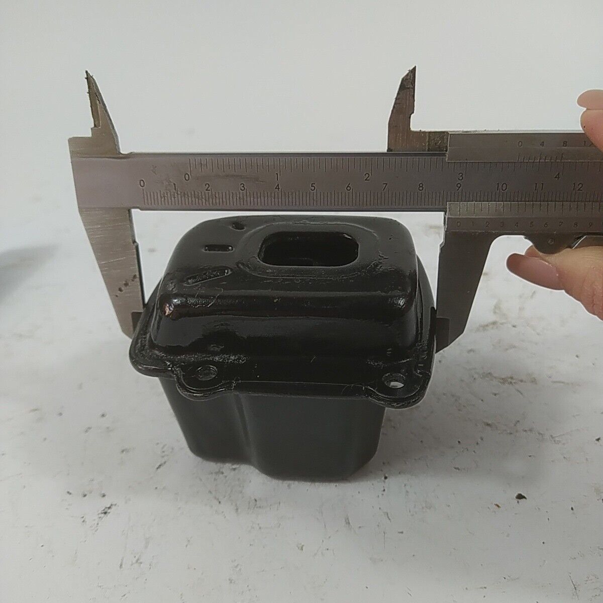 KIT MARMITTA TERMINALE DI SCARICO per motosega OLEO MAC GS 440 ricambi usati