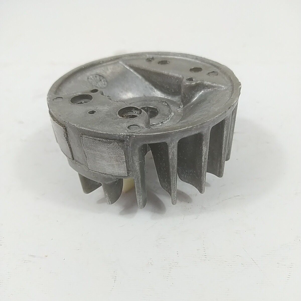 Ricambio per decespugliatore KING 40 CS VOLANO MAGNETICO DI AVVIAMENTO usato