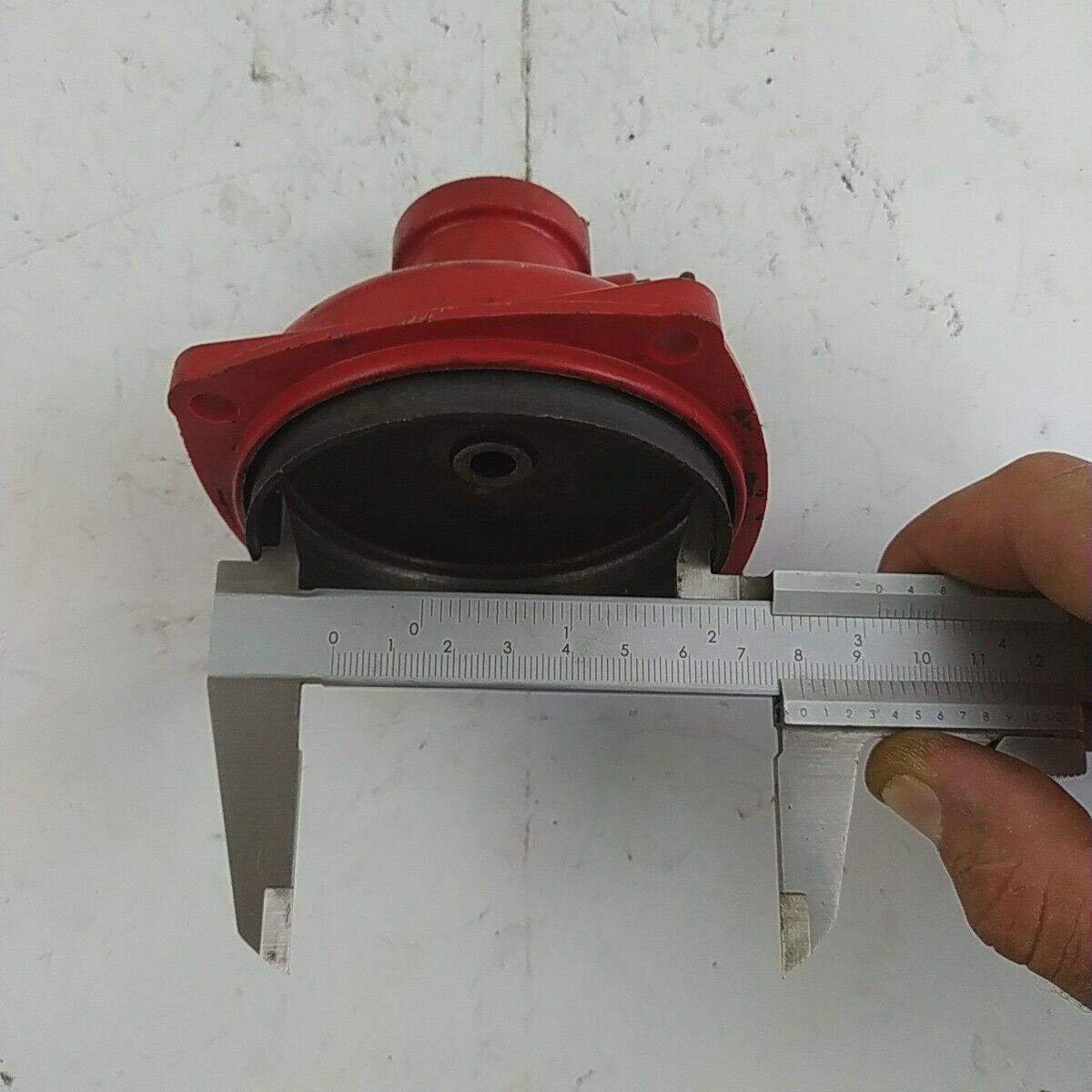 Ricambio SUPPORTO CAMPANA FRIZIONE Usato per decespugliatore Komatsu ZENOAH G4K