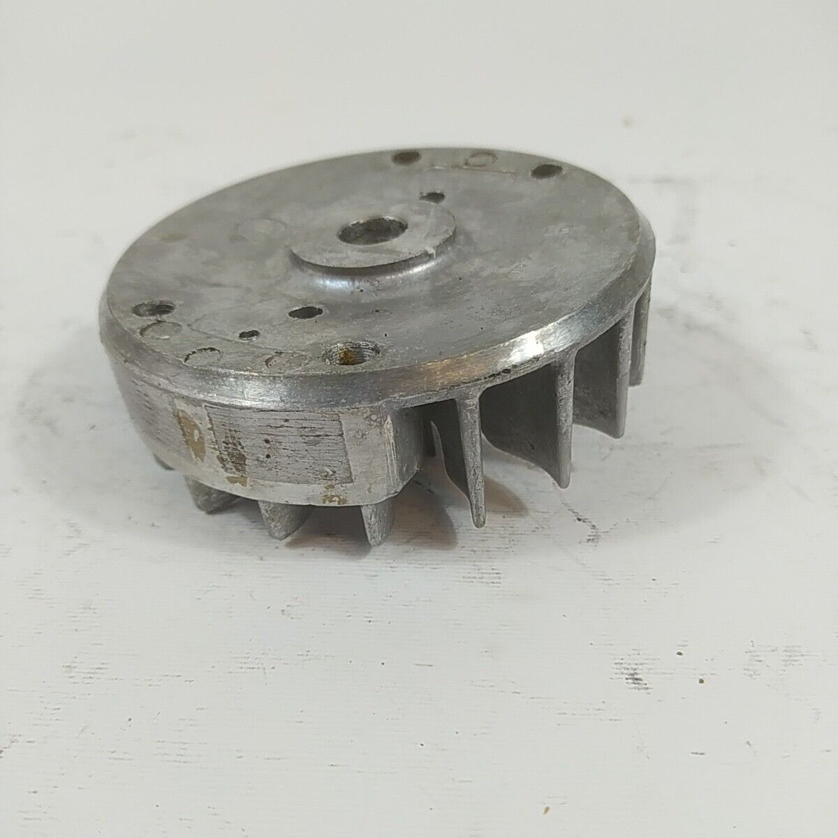 motosega CASTOR ALPINA 450 ricambio VOLANO MAGNETICO di avviamento start usato