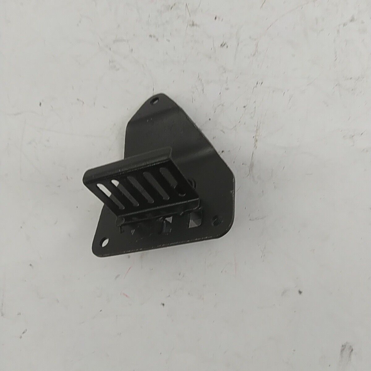 Ricambio STAFFA PER MOTORE A ZAINO Usato per decespugliatore Komatsu ZENOAH G4K