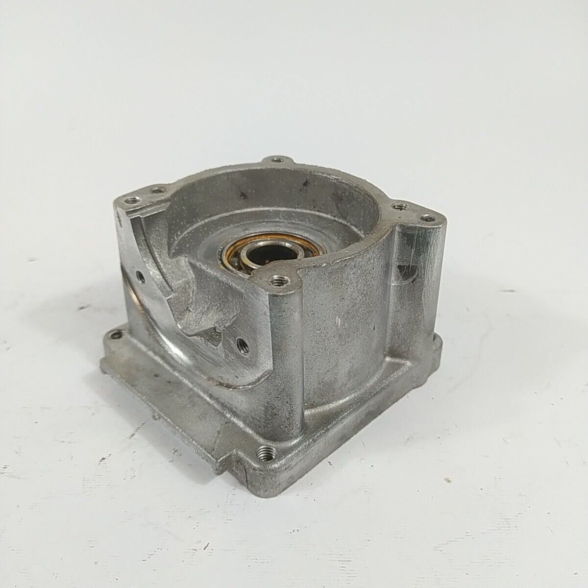 Ricambio usato BASAMENTO CARTER MOTORE decespugliatore Mcculloch ELITE 4200