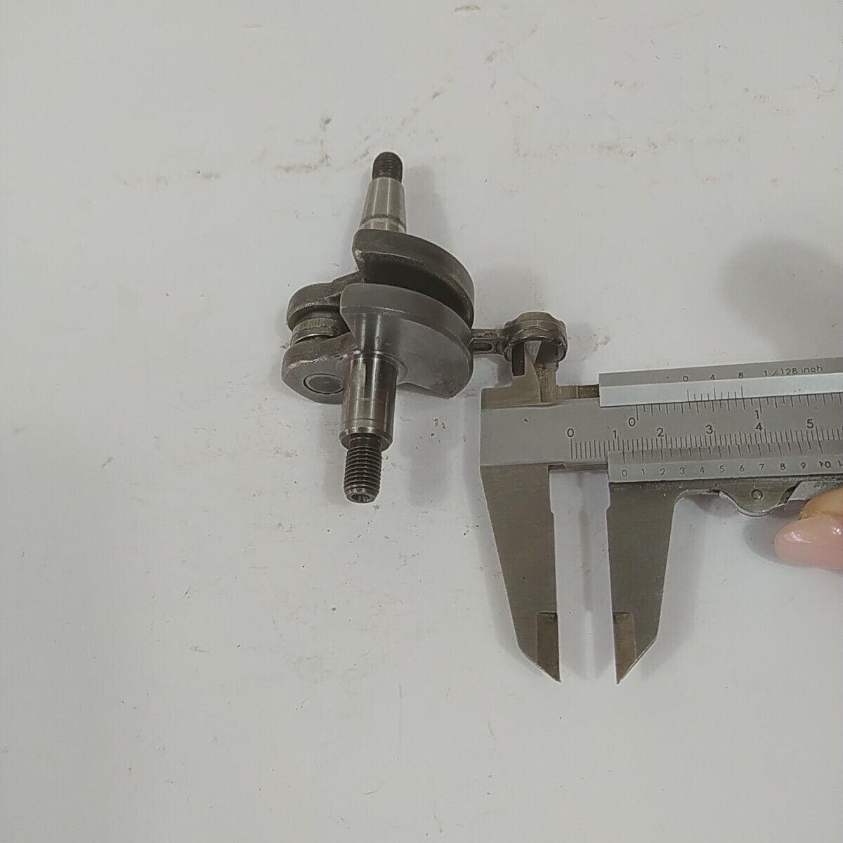 Ricambio per decespugliatore EFCO 8250 ALBERO MOTORE ORIGINALE usato