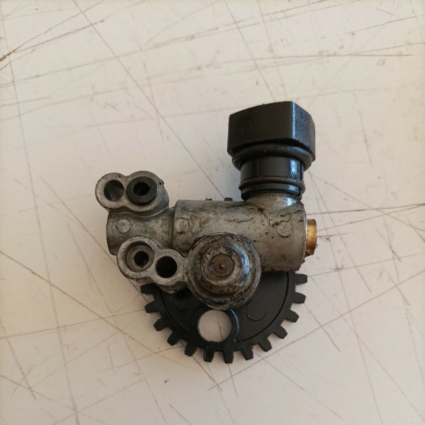POMPA OLIO completa PER MOTOSEGA OPEM JOLLY 155 AUTOMATIC ricambi usati
