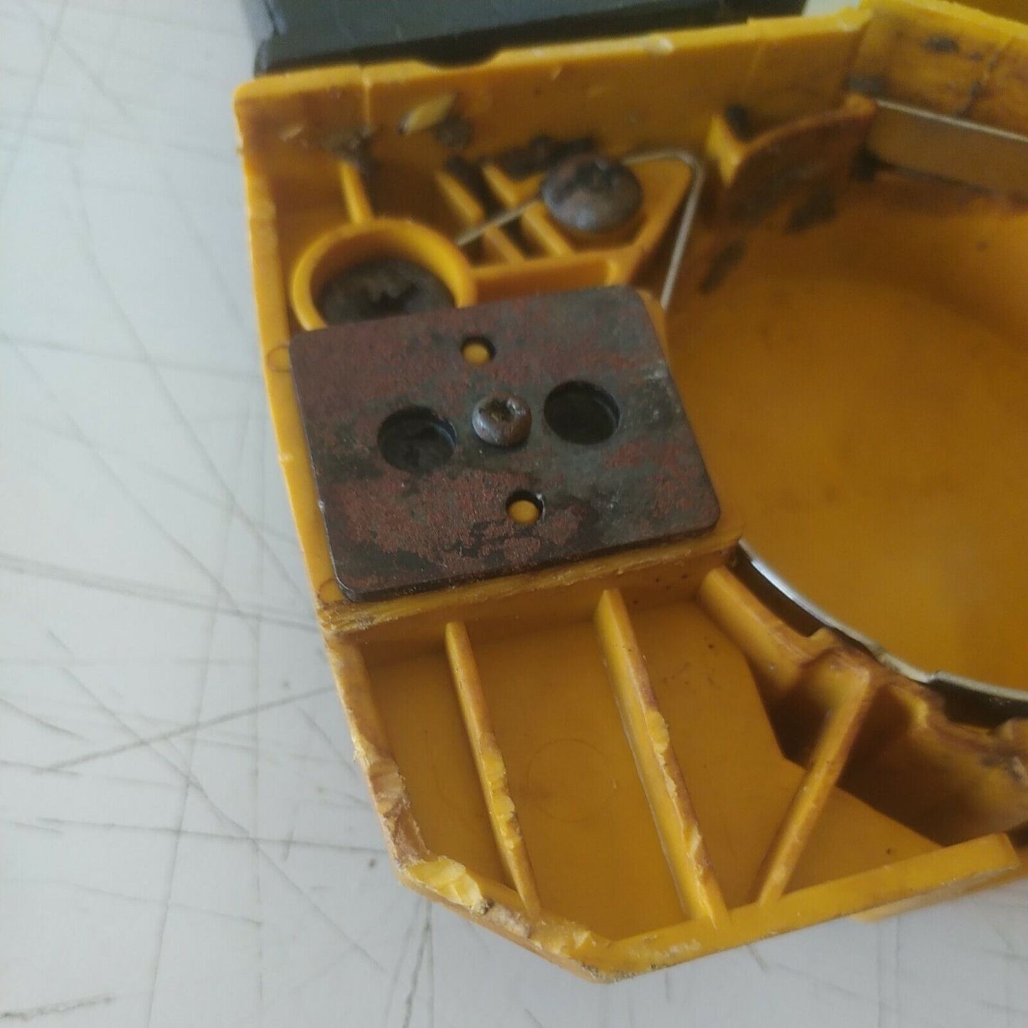CARTER FRENO blocco catena PROTEZIONE PER MOTOSEGA EL-KO ELKO BKS 35/35 usato