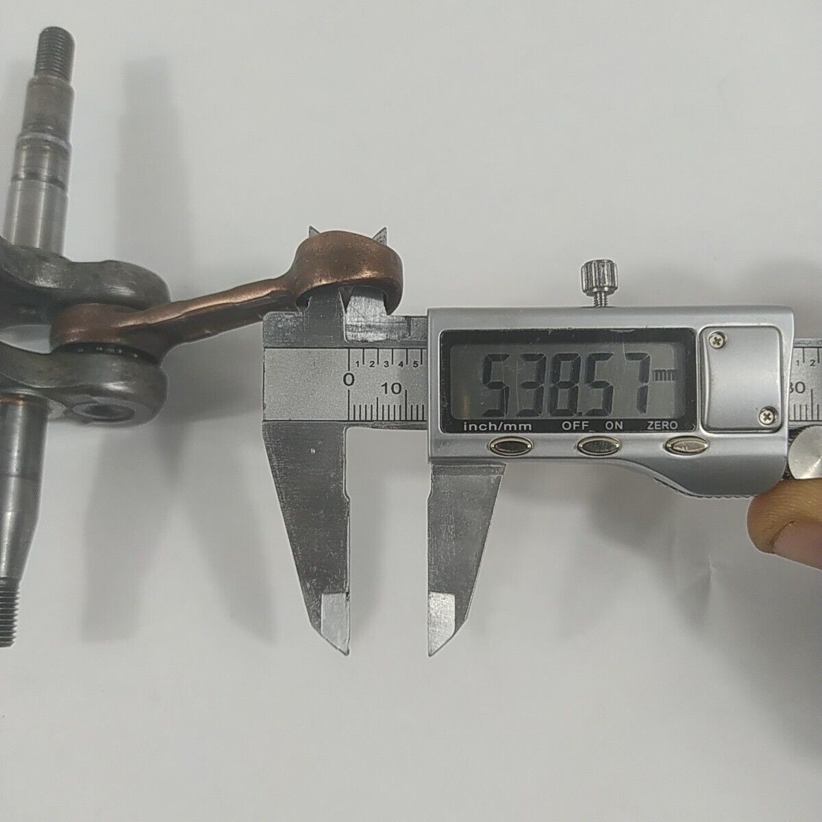 Ricambio ALBERO MOTORE ORIGINALE PER MOTOSEGA POULAN usato