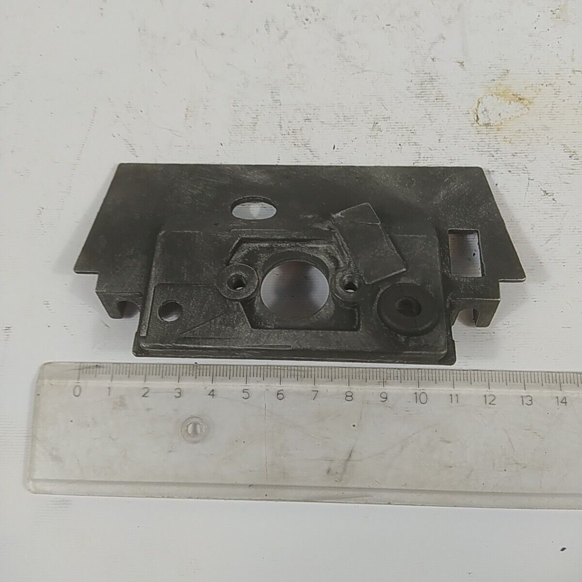 Ricambio per motosega CASTOR ALPINA 450 FLANGIA COLLETTORE CARBURATORE usato