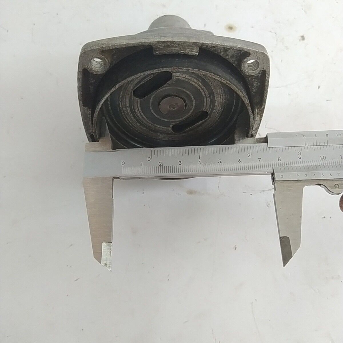 Ricambio cuffia SUPPORTO E CAMPANA usato per decespugliatore MARUYAMA 420 42