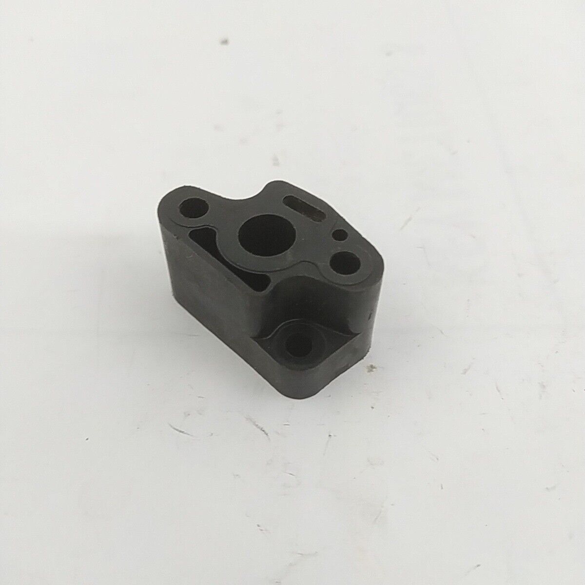 Ricambio FLANGIA COLLETTORE carburatore usato per decespugliatore MARUYAMA E 42