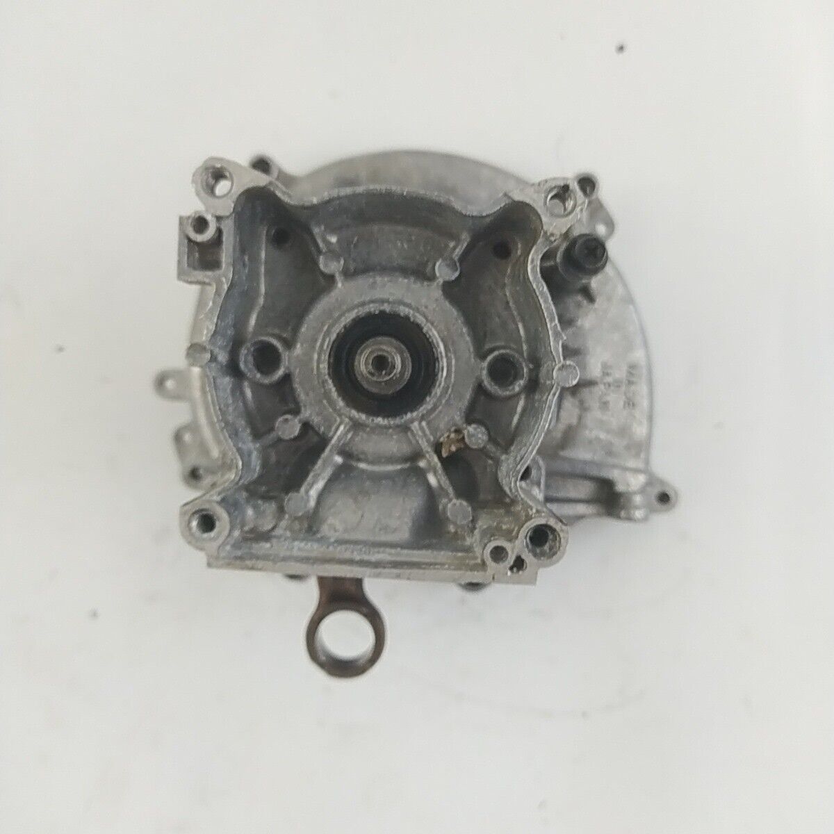 Ricambio BASAMENTO E ALBERO MOTORE usato per decespugliatore MITSUBISHI TL 52