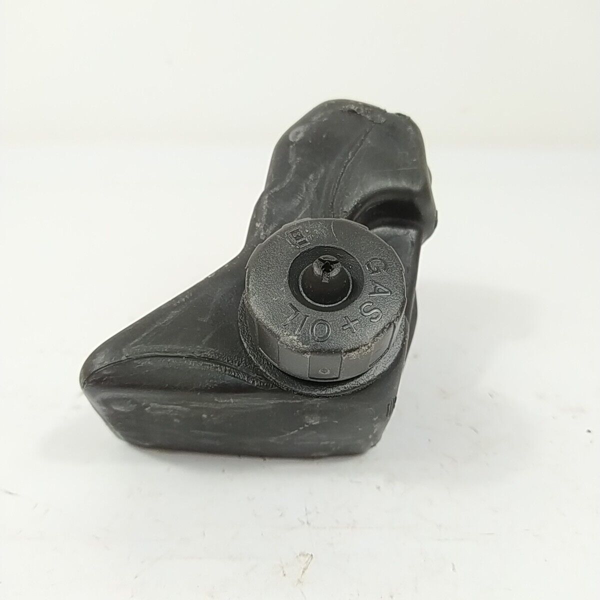 serbatoio CARBURANTE E TAPPO PER MOTOSEGA POULAN 2000 2.0 C.I ricambi usati