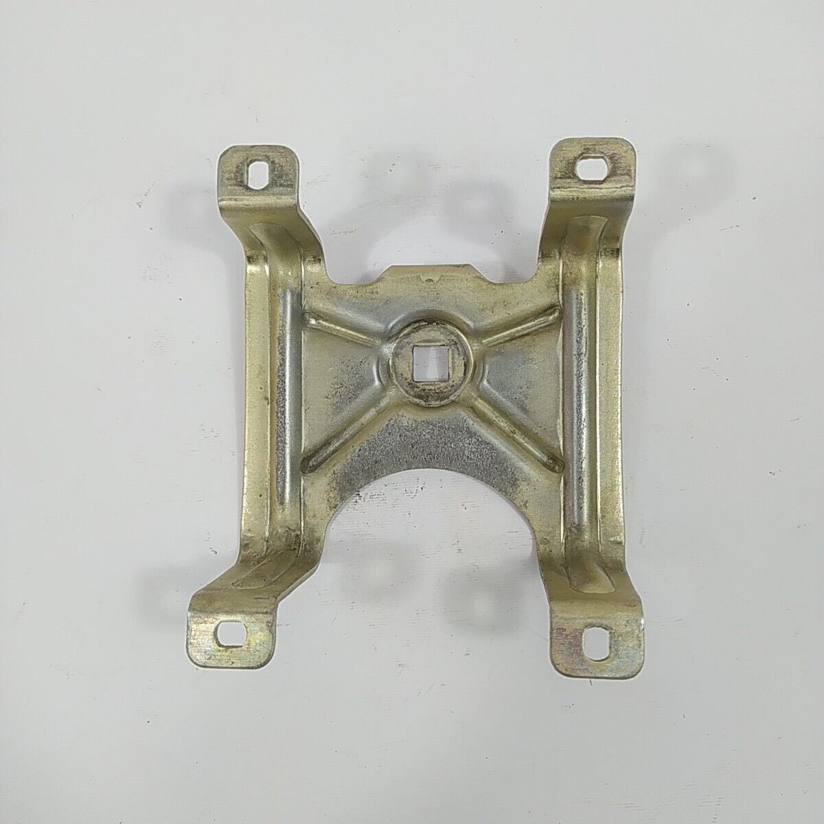 Ricambio per decespugliatore EFCO 8420 8425 8510 STAFFA MOTORE A ZAINO usato
