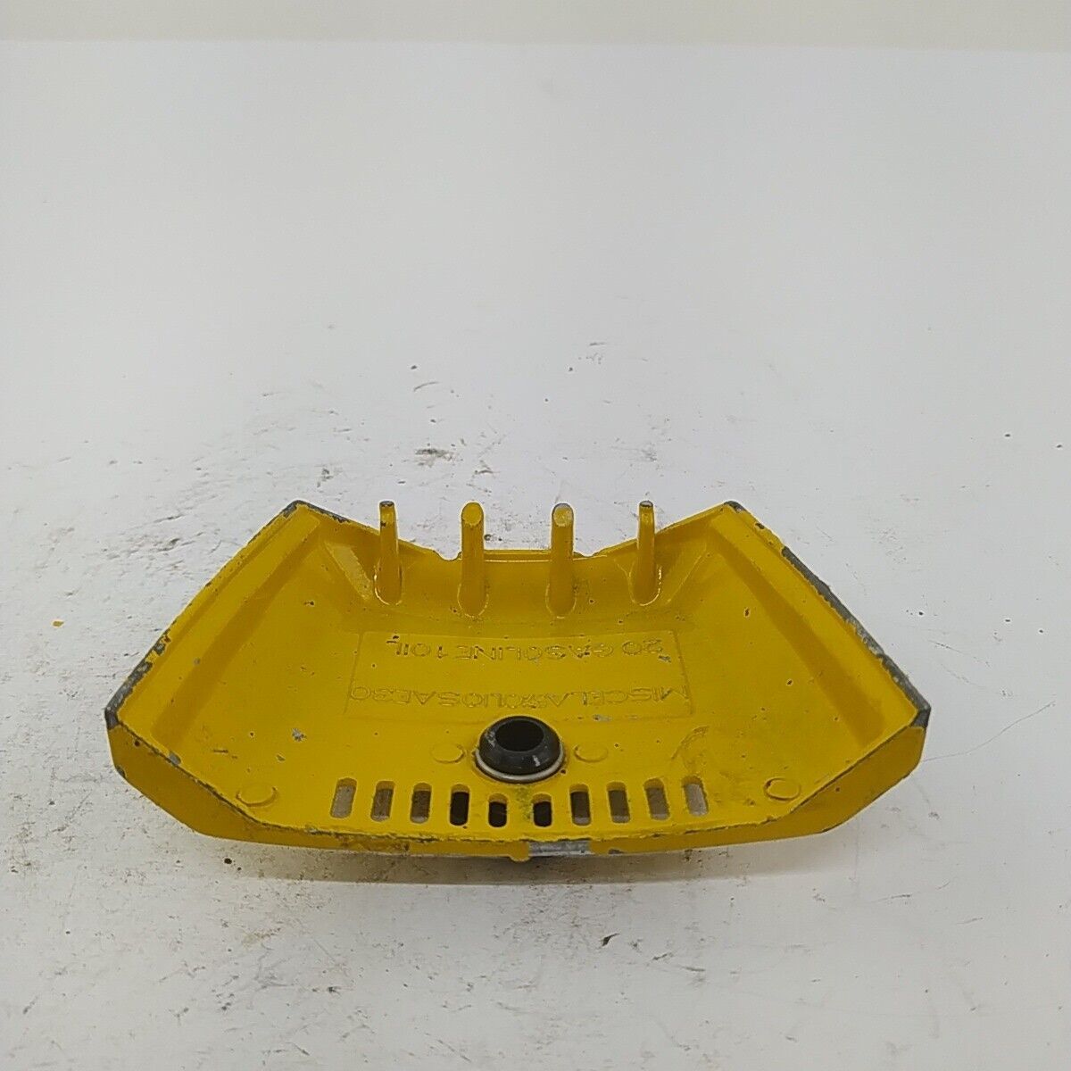 ricambio COPERCHIO FILTRO ARIA CARBURATORE Per motosega ALPINA PROF 70 S usati