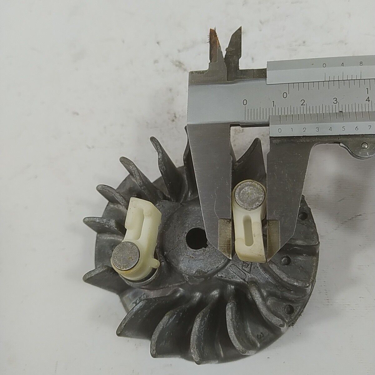 Ricambio per decespugliatore KING 40 CS VOLANO MAGNETICO DI AVVIAMENTO usato