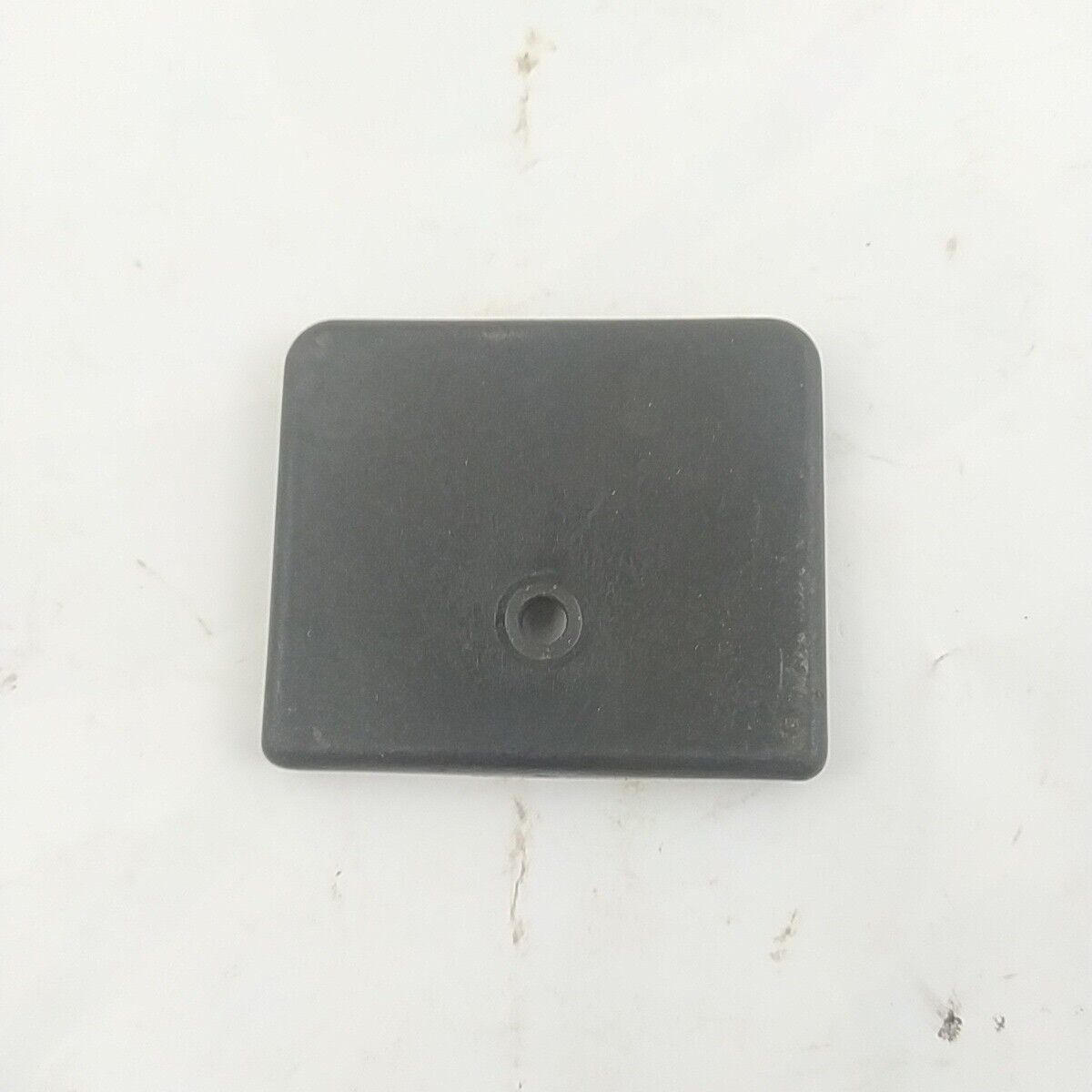 Ricambi COPERCHIO QUANDRATO motosega MCCULLOCH  eager beaver 2014 2.0 usato