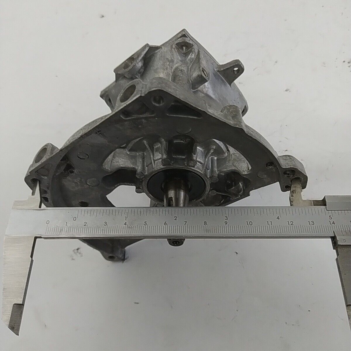 Ricambio CARTER BASAMENTO CILINDRO Usato per decespugliatore Komatsu ZENOAH G4K