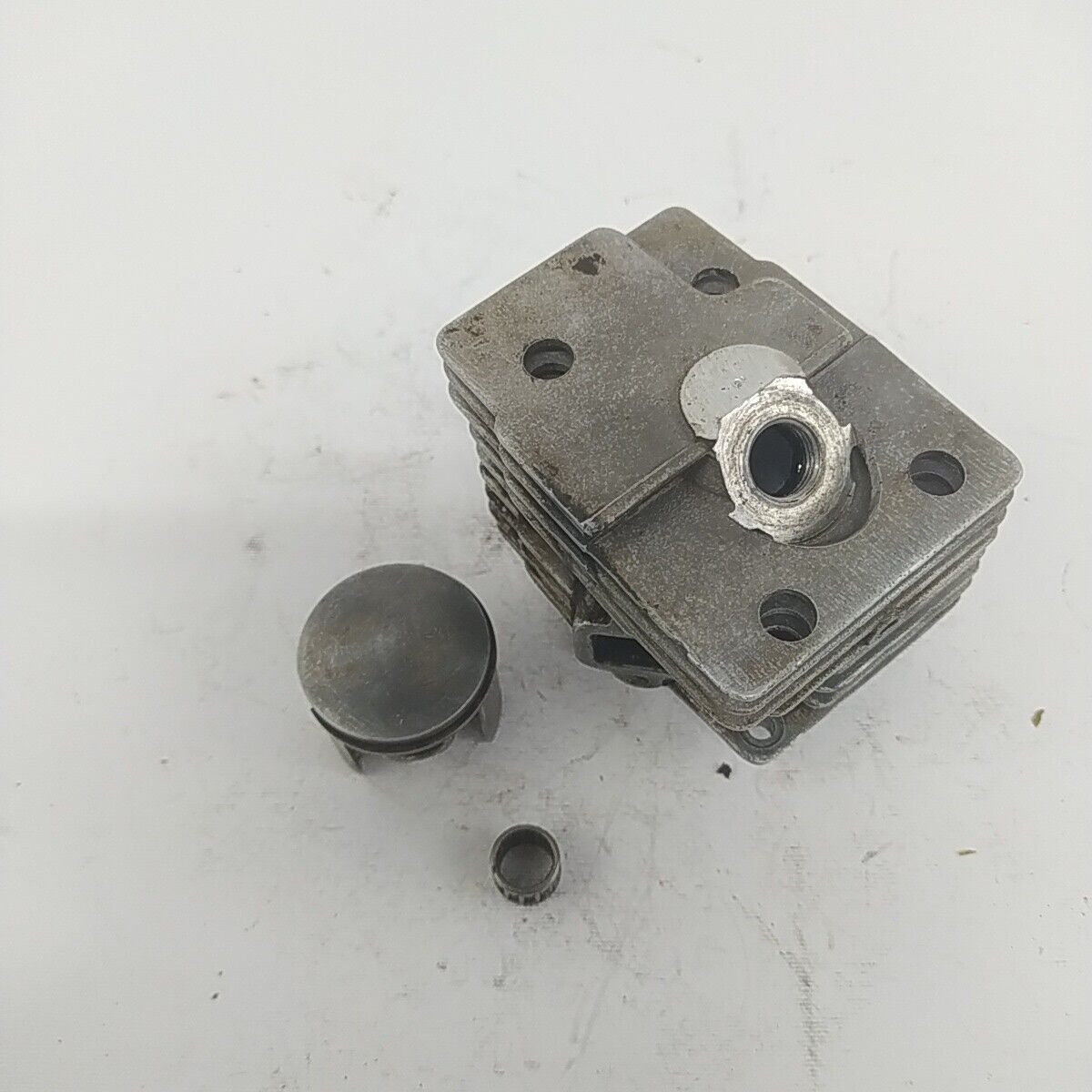 Ricambi per MOTOSEGA ALPINA P 34 castor usati KIT CILINDRO E PISTONE diametro 38