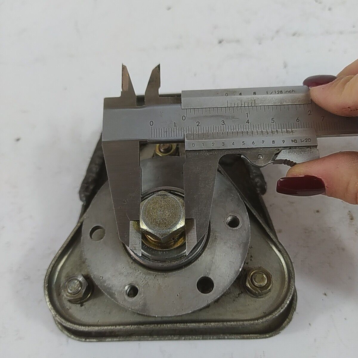 Ricambio DECESPUGLIATORE kawasaki kt 17 staffa SUPPORTO MOTORE A ZAINO usato