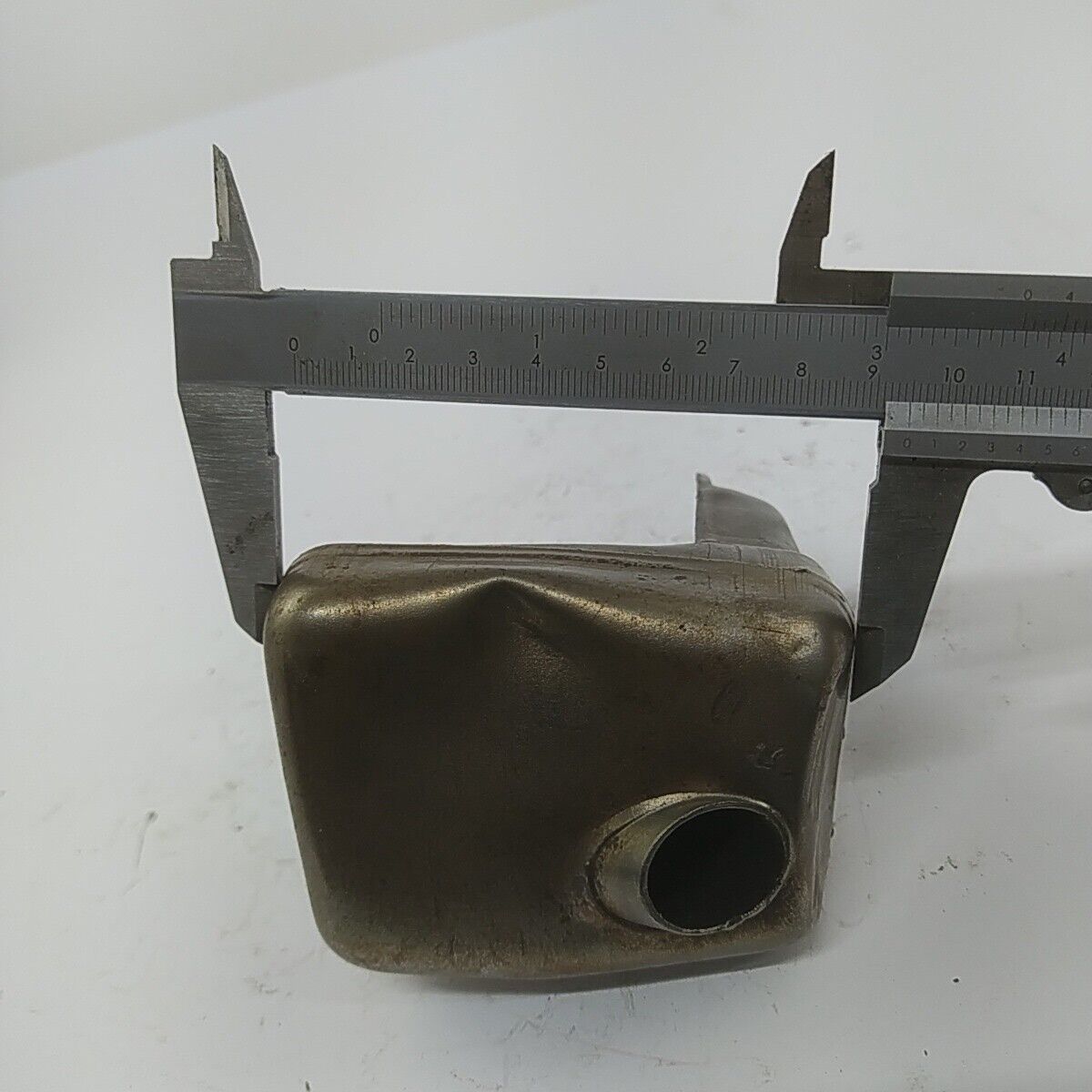 Ricambi MARMITTA TERMINALE silenziatore usati motosega CASTOR C 70 ALPINA A70