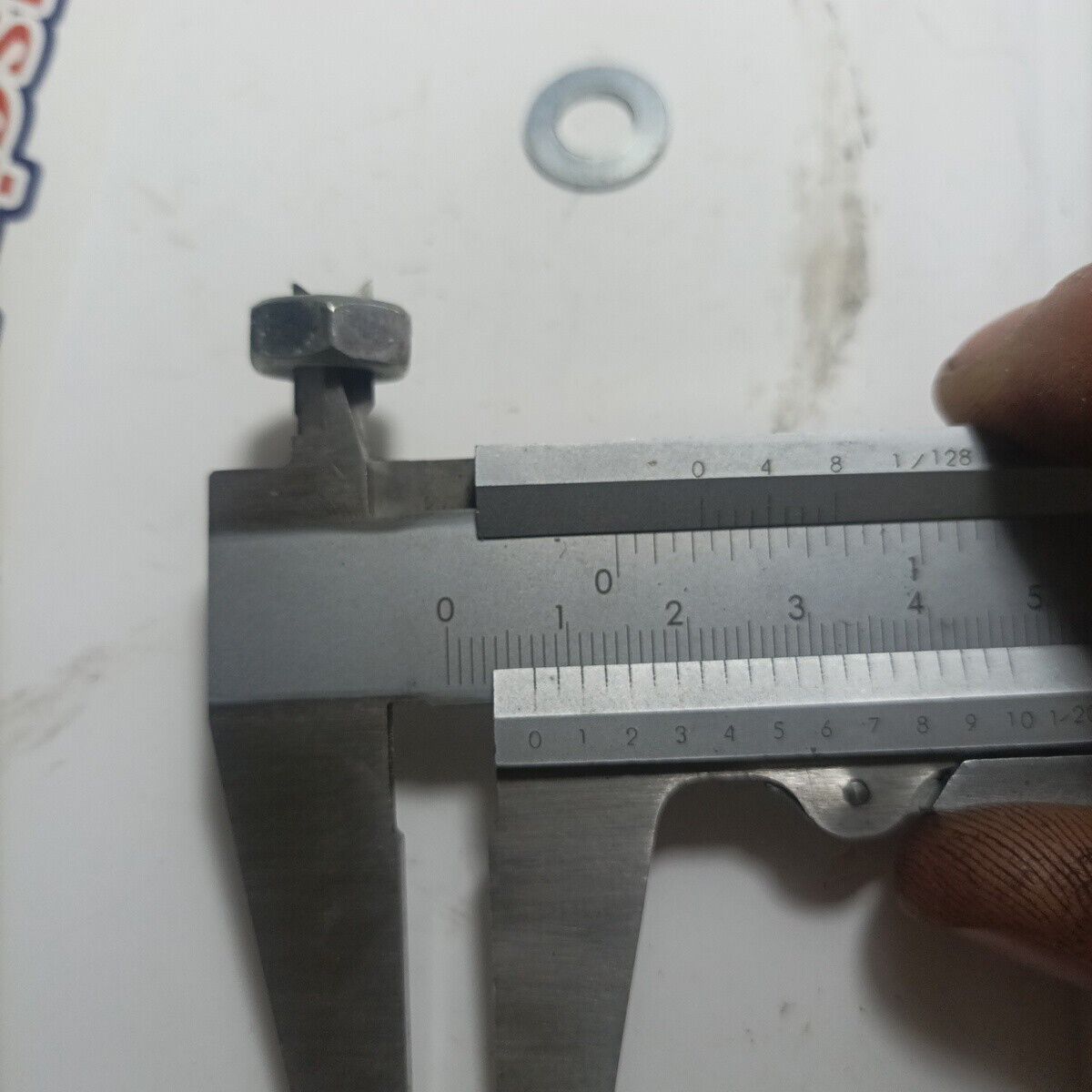 Ricambio DADO VOLANO ALBERO MOTOR Usato per decespugliatore SANDRIGARDEN GBL 26 