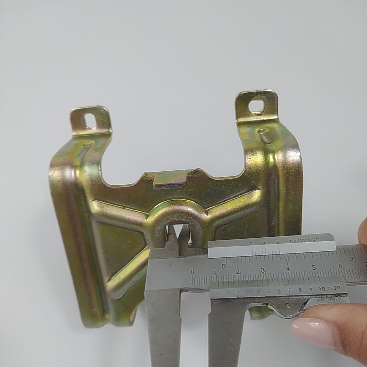 Ricambio STAFFA MOTORE A ZAINO usato per decespugliatore Emak Efco 8425