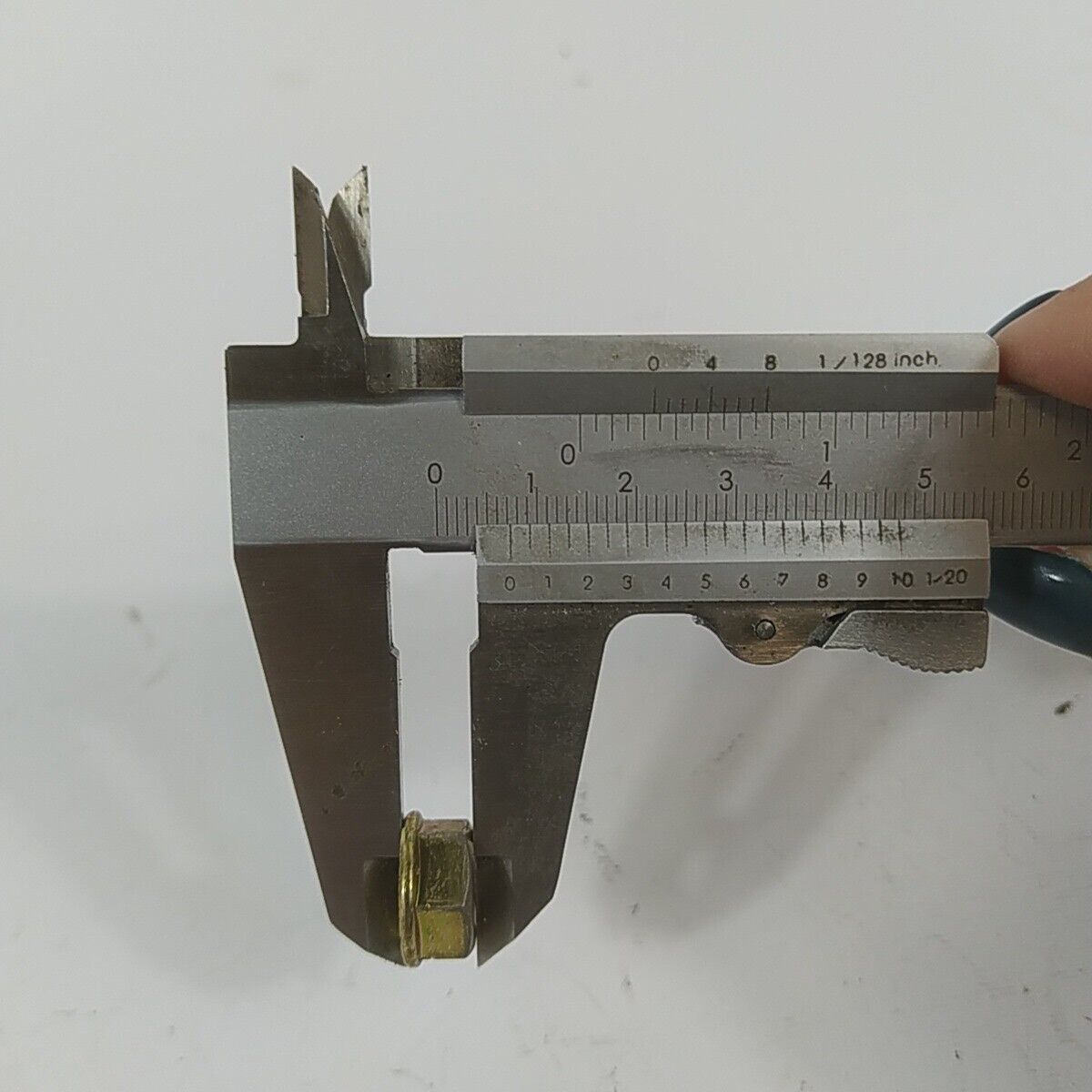 Ricambio usato FERMO E DADO VOLANO decespugliatore Mcculloch ELITE 4200