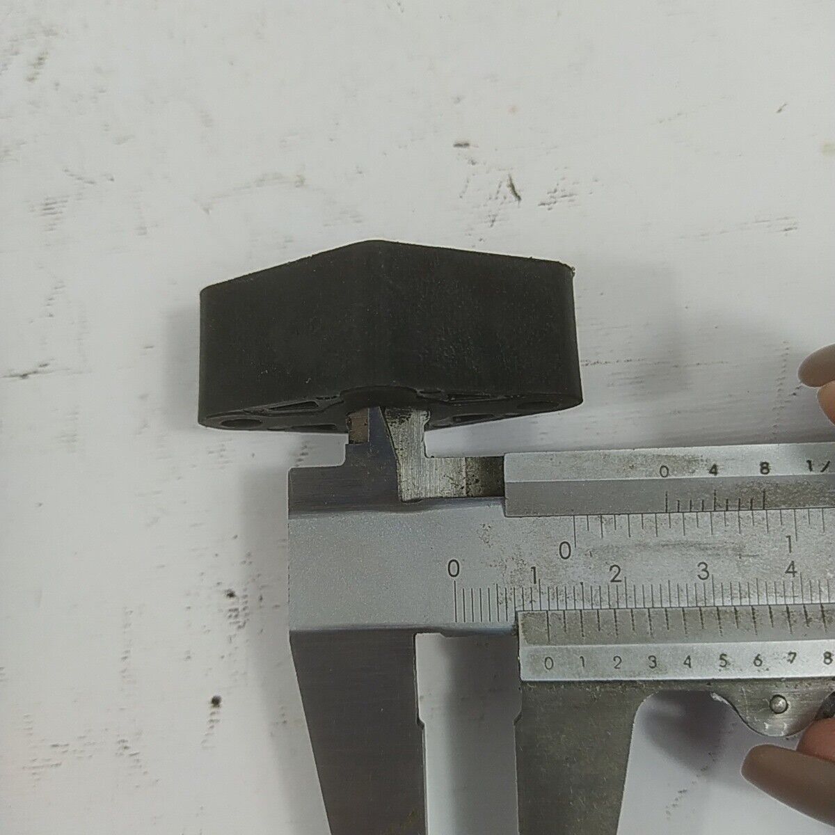 Ricambi usati per decespugliatore MCCULLOCH BP 38 FLANGIA COLLETTORE CARBURATORE