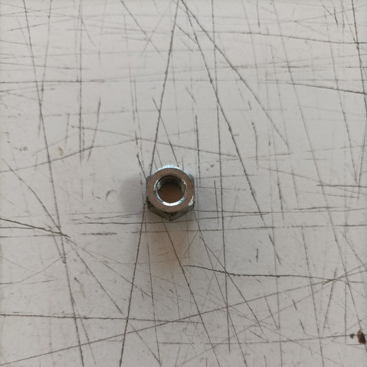DADO volano VITE ALBERO MOTORE PER MOTOSEGA EMAK OLEOMAC 940 940C EFCO usato