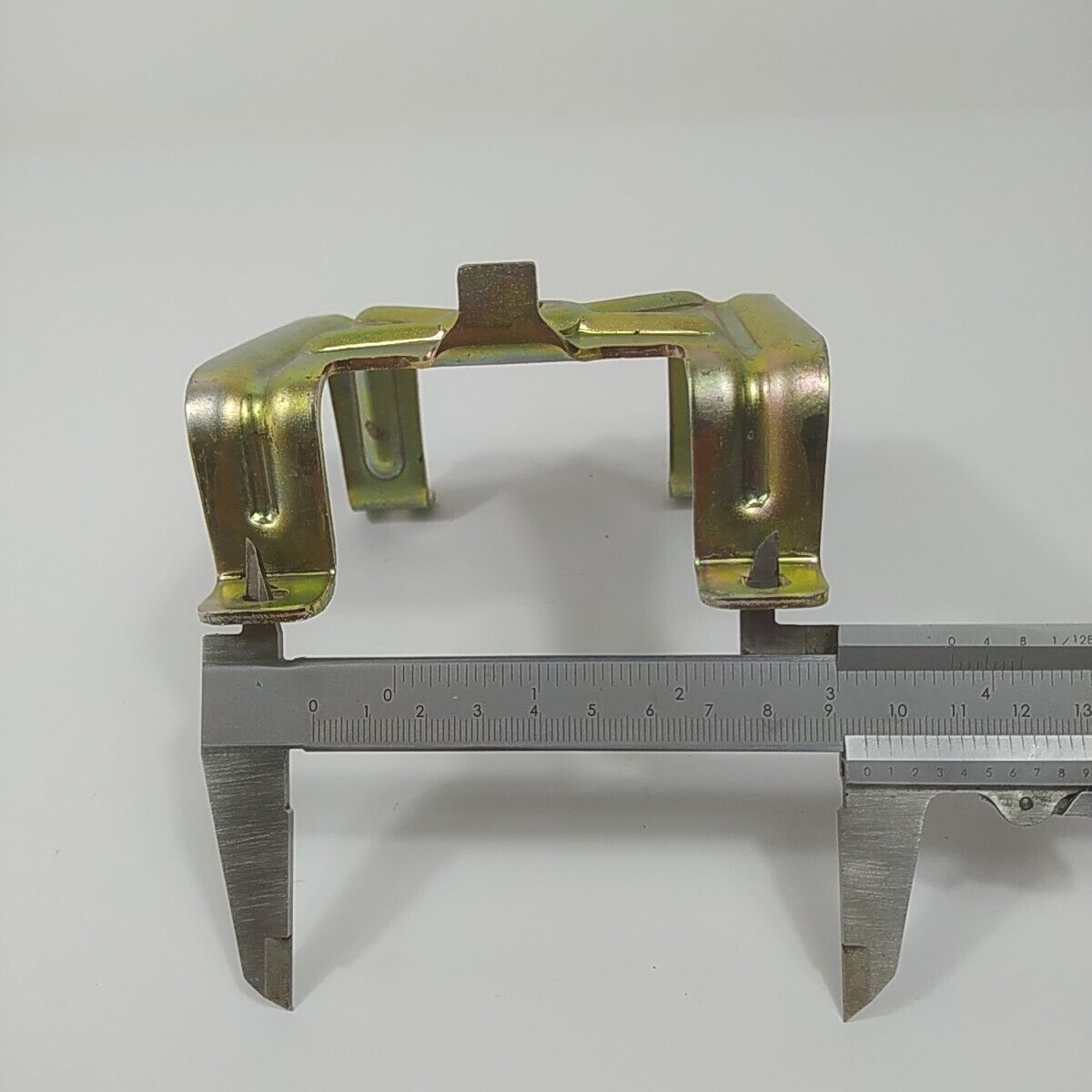 Ricambio STAFFA MOTORE A ZAINO usato per decespugliatore Emak Efco 8425