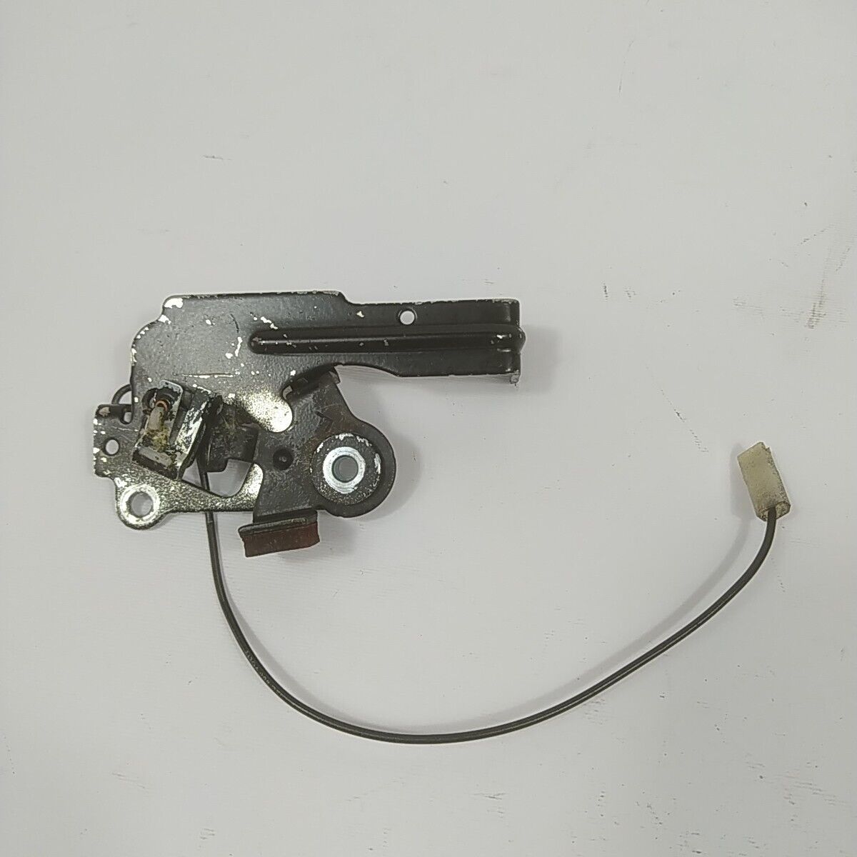 Ricambio ACCENSIONE FRENO MOTORE per tosaerba Briggs & Stratton 675 EXi usato