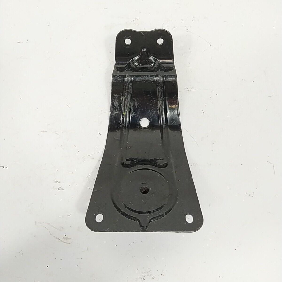 Ricambi usati per decespugliatore MCCULLOCH BP 38 staffa support motore a zaino 