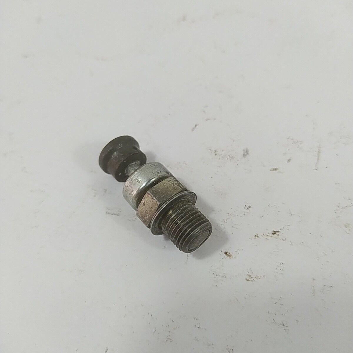 VALVOLA DI DECOMPRESSIONE CILINDRO per motosega OLEO MAC GS 440 ricambi usati