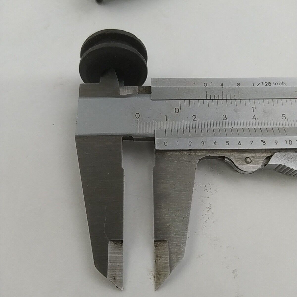 Ricambio gommini SUPPORTO ANTIVIBRANTE per motosega MCCULLOCH PM 370 usato