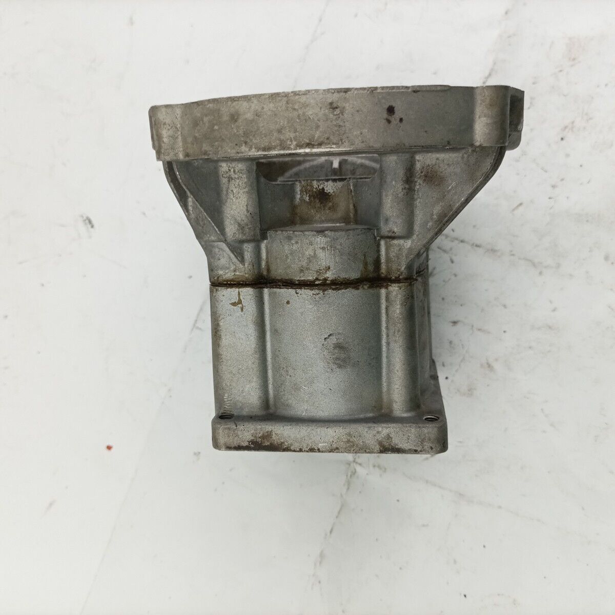 Ricambio CARTER BASAMENTO CILINDRO usato DECESPUGLIATORE MCCULLOCH CABRIO Elite