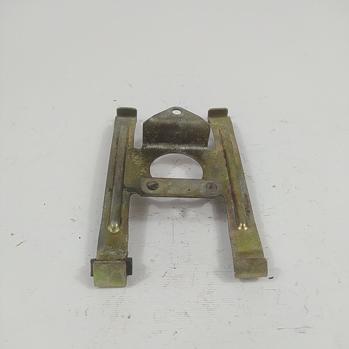 ricambi per decespugliatore BLUE BIRD NPM 03 STAFFA SUPPORTO SERBATOIO usati