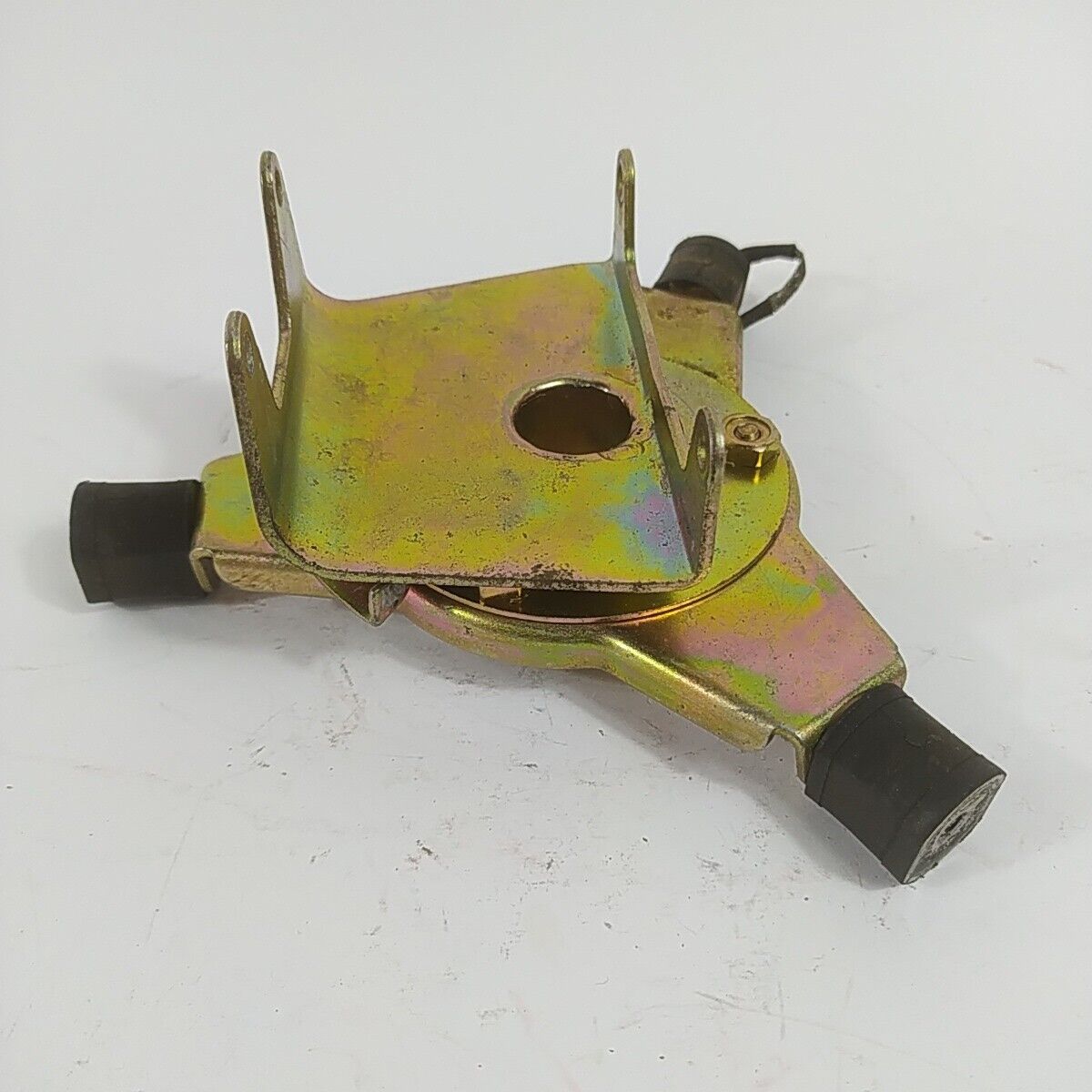 Ricambio DECESPUGLIATORE SHINDAIWA SK 45 F SUPPORTO STAFFA motore ZAINO usato