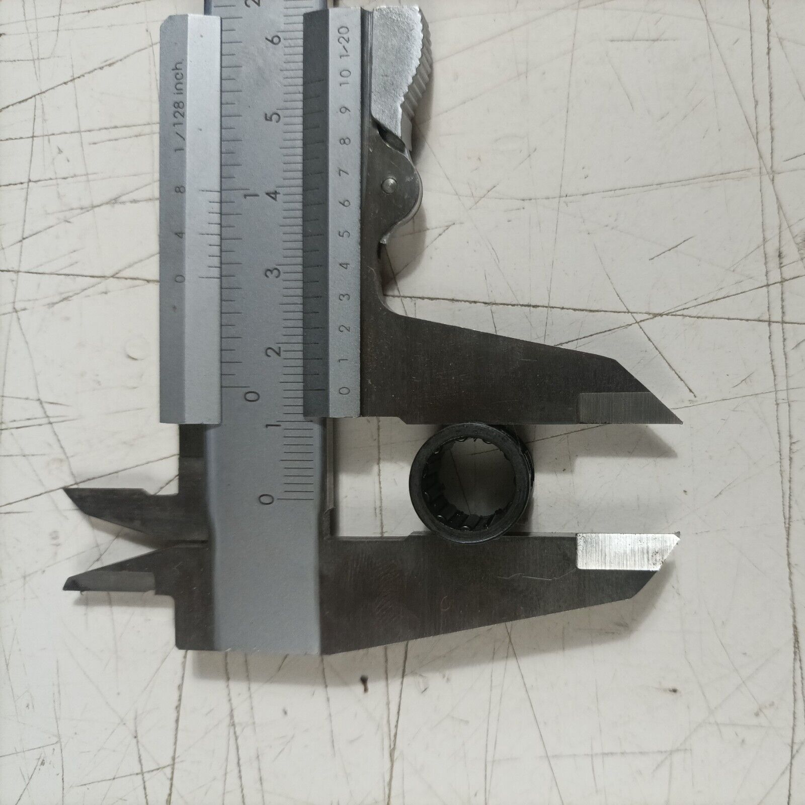 GABBIETTA albero motore SPINOTTO PER MOTOSEGA AMA NBG 50.20 ricambi usati