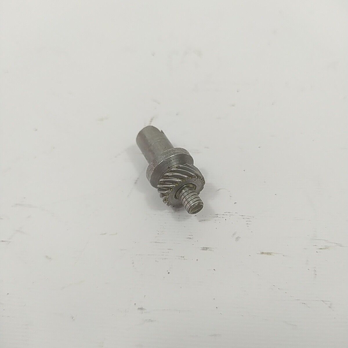 Ricambio REGISTRO TENDICATENA barra tensione per motosega CASTOR CP 700 usato