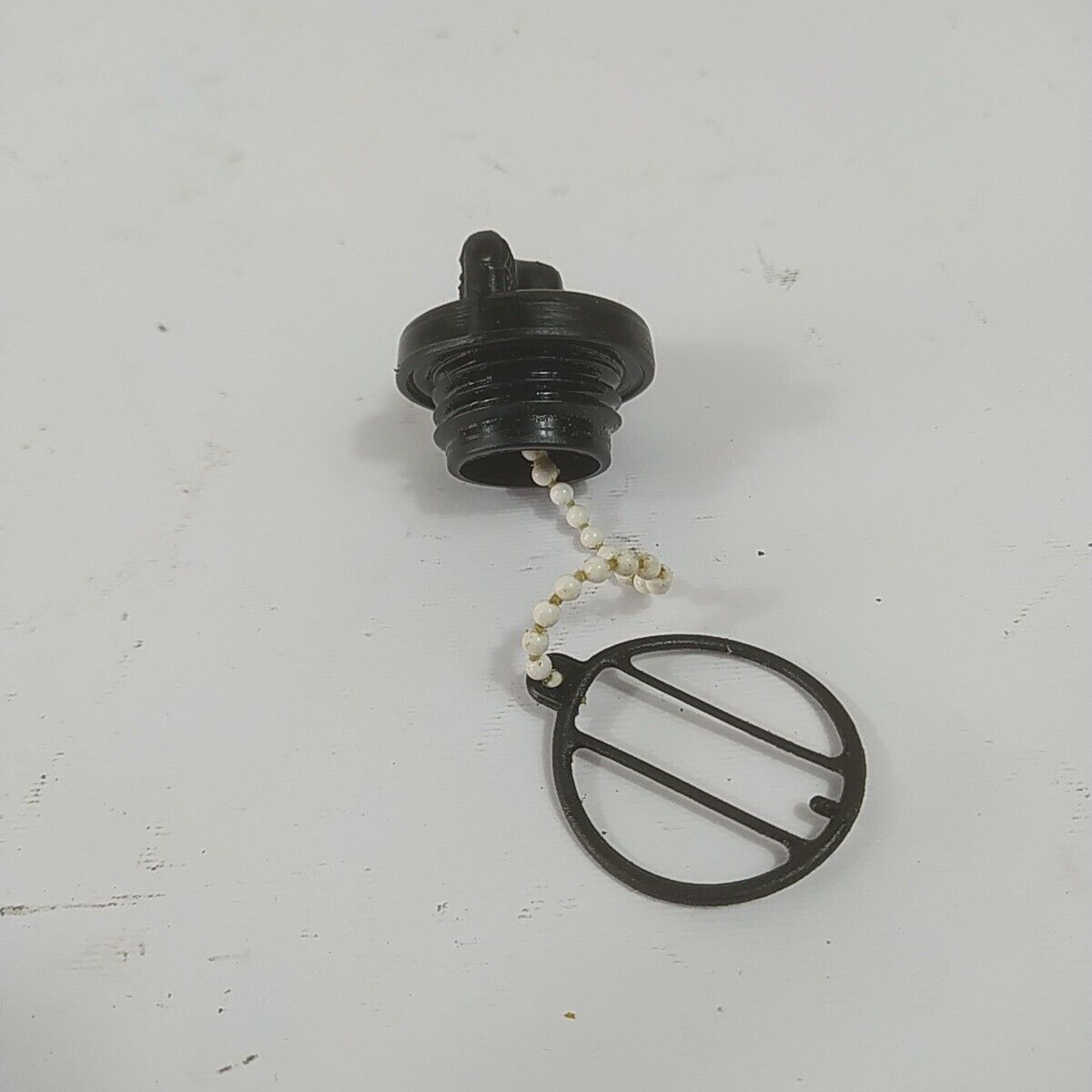 Ricambio per motosega CASTOR ALPINA 450 TAPPO SERBATOIO OLIO CATENA usato