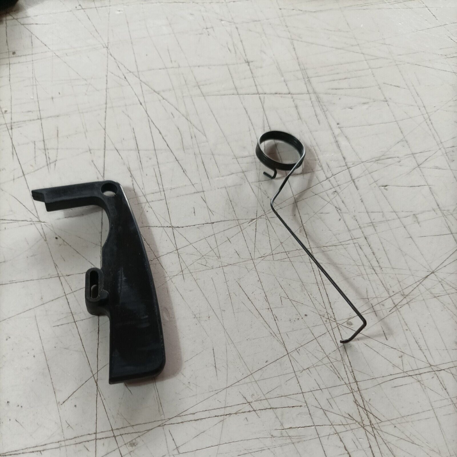 COMANDI accelerazione MANIGLIA PER MOTOSEGA KENDO CHAIN SAW 38Cc CS38 usato